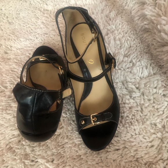 Strapped heeled peep toe shoe - Picture 2 of 5